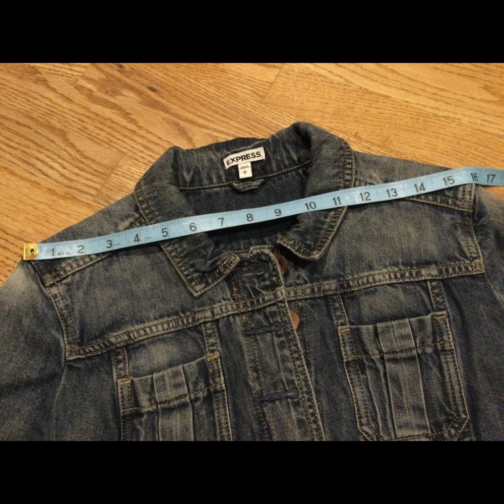 ♥️4XHP!♥️ Express | Cropped Classic Denim Jacket - Picture 11 of 14